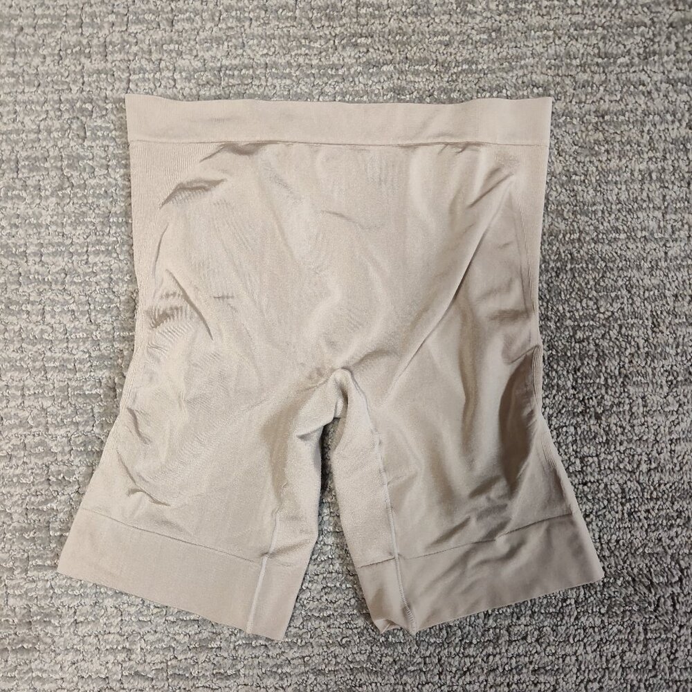 Women's Jockey Brand Skimming Smoothing Slipshort - Beige - Size Medium